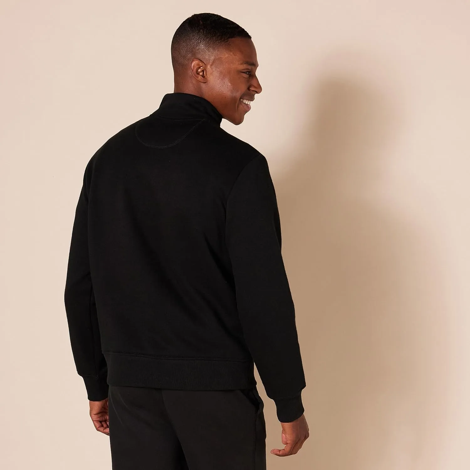 Amazon Essentials Men's Long-Sleeve Quarter-Zip Pullover Fleece Sweatshirt