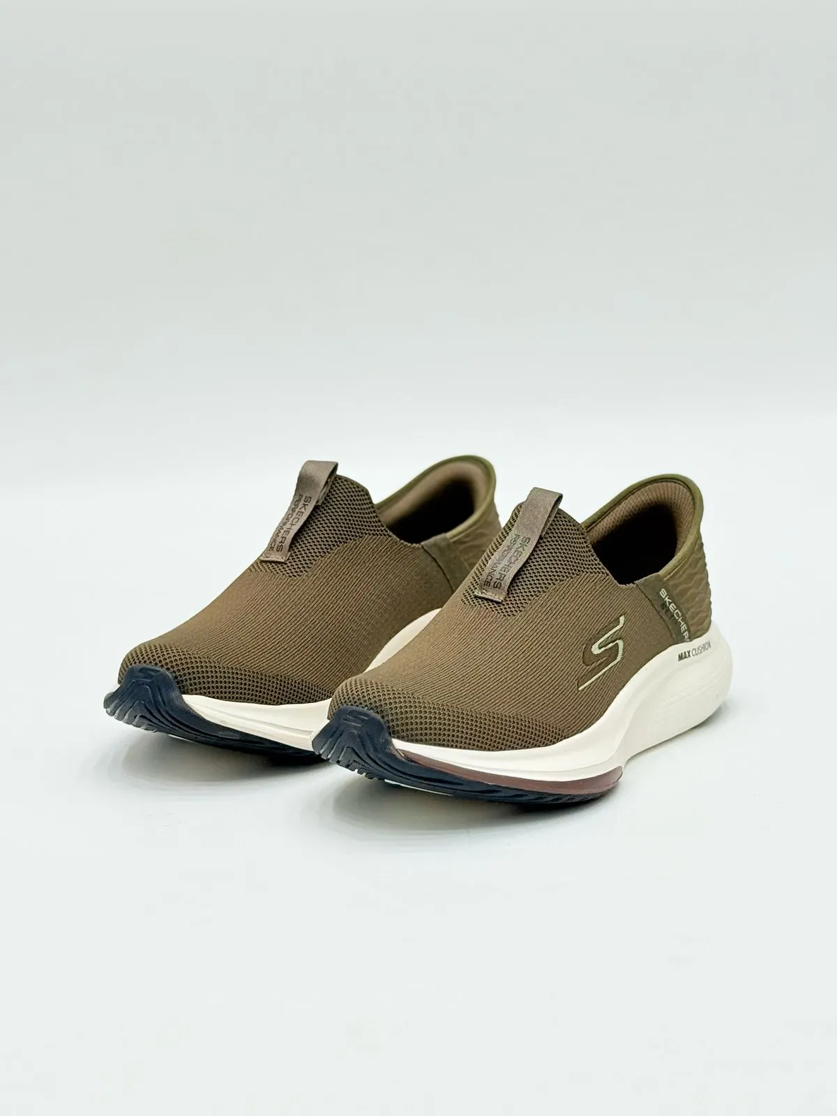 Brown Slip-On Walking Sneakers – Lightweight & Comfortable