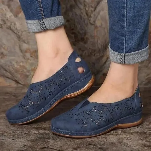 Classic and comfortable summer trainers
