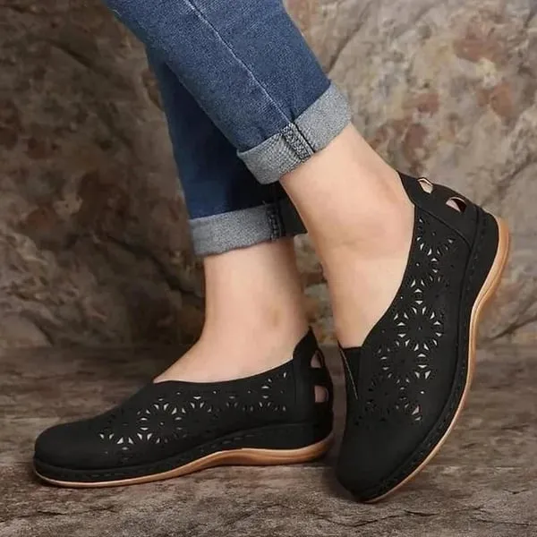 Classic and comfortable summer trainers