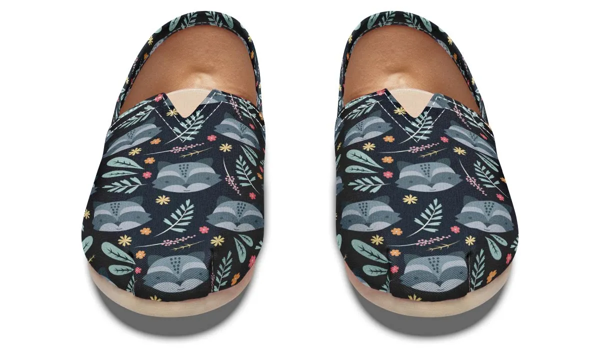 Floral Raccoon Pattern Casual Shoes