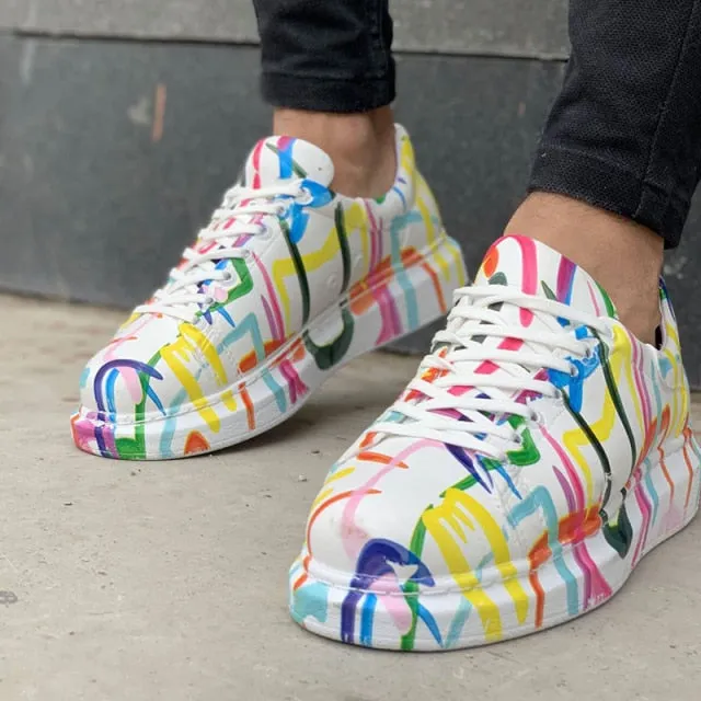 Graffiti Pattern Skateboard Orthopedic Couples Lovers Sport Fashion Running