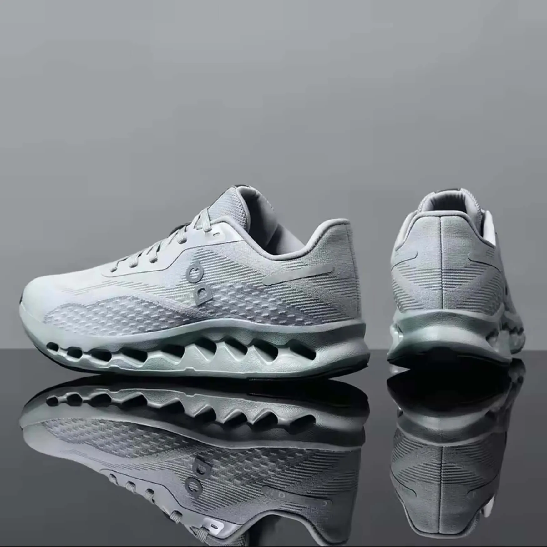 Men's Lightweight Breathable Running Shoes