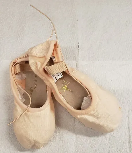 Raheema -- Children's Canvas Split Sole Ballet -- Pink