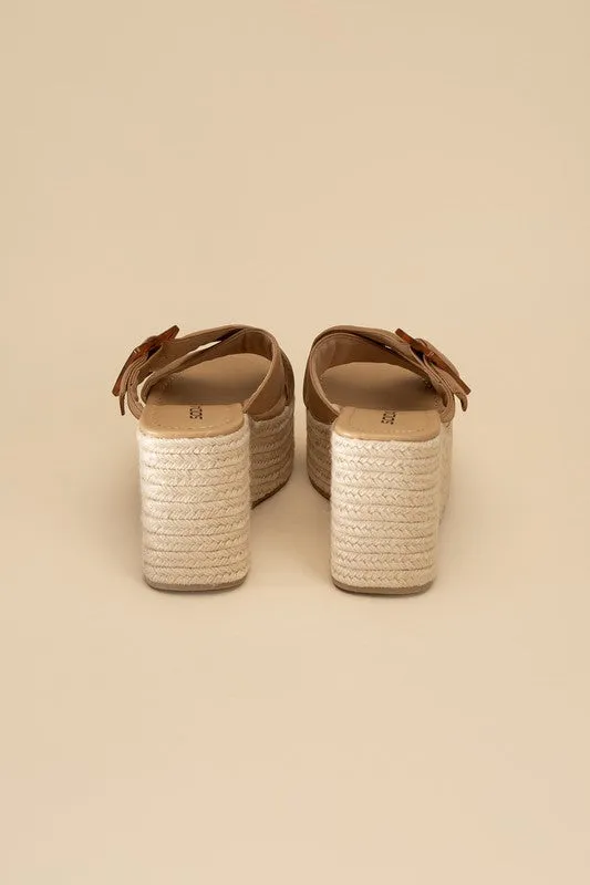 SODA Manta Espadrille Platform Slides